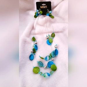 Necklace set
